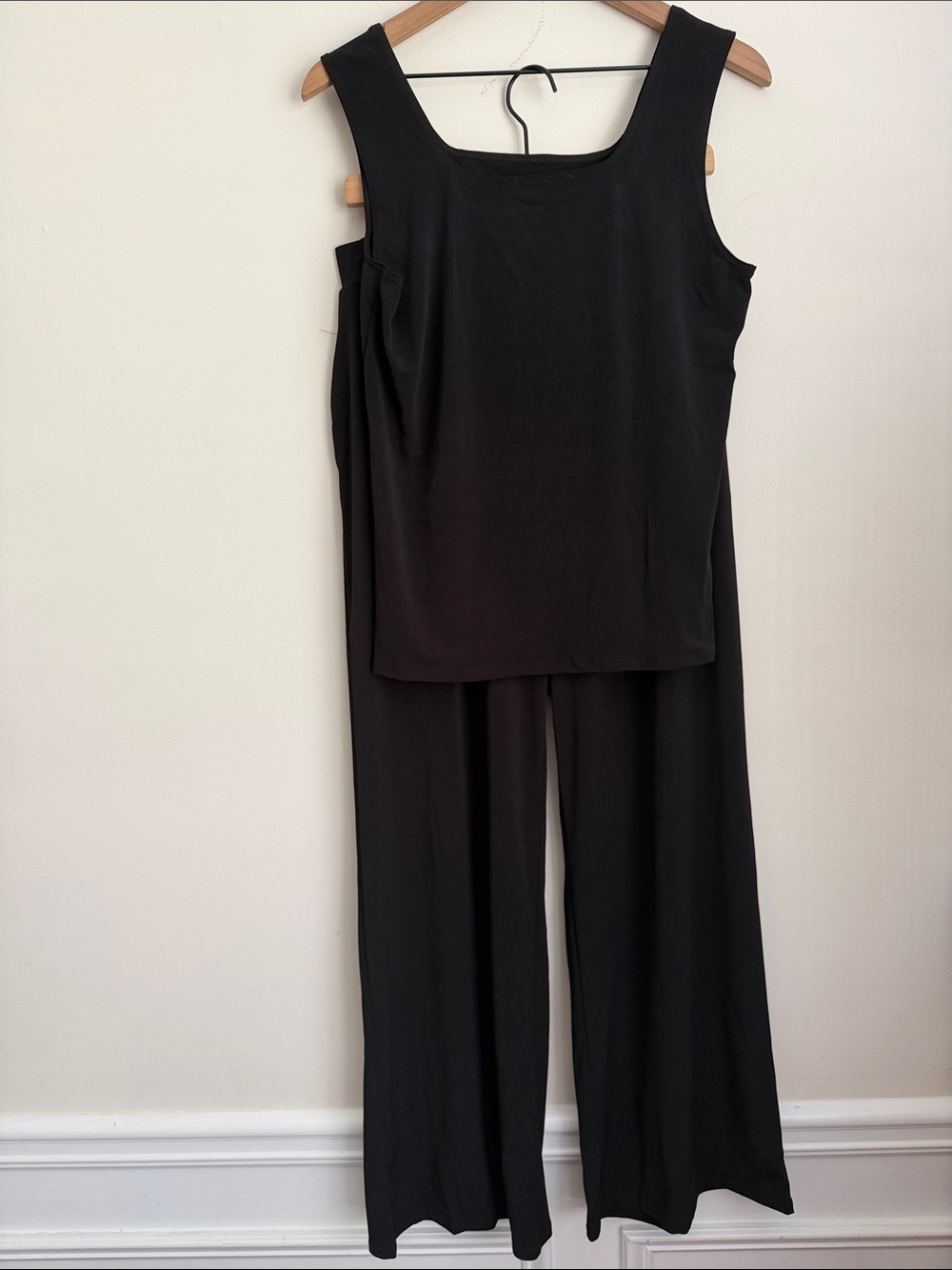 Brigitte Brianna Essential Set Square Top Tank Habit Pants wide leg flowy black